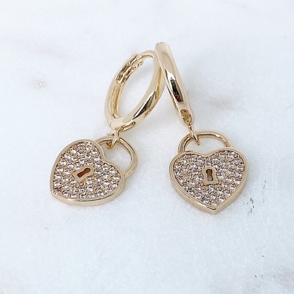 JCD Jewelry - Heart Hoops